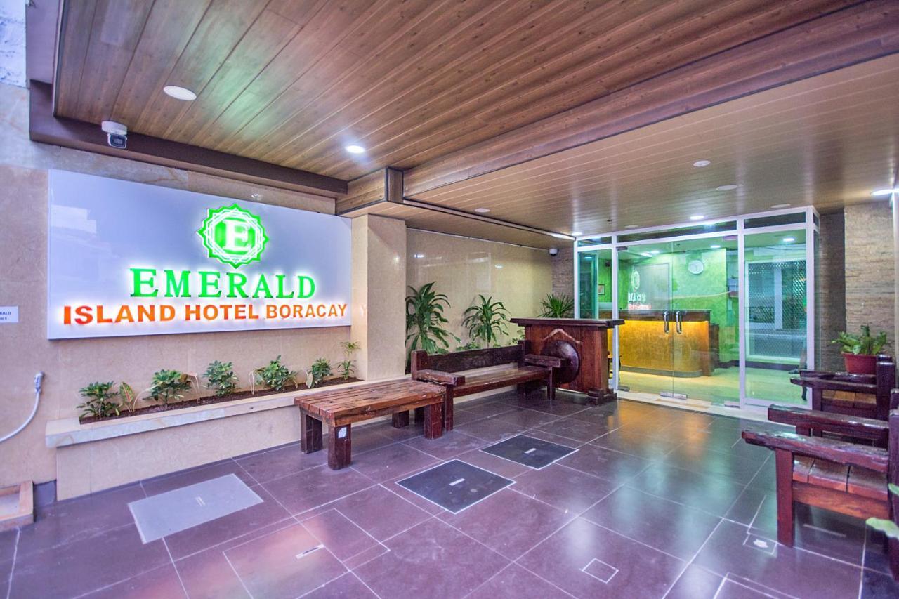 Emerald Island Hotel Balabag  Esterno foto